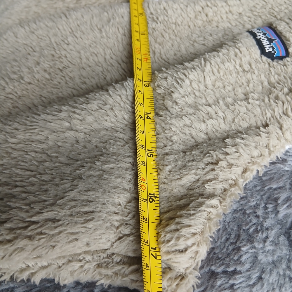 Patagonia Fleece Vest - Picture 5 of 6